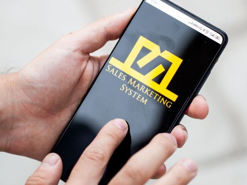 sales marketing system, про компанію